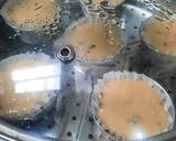 Foto langkah ke 8 dari resep Bolu Kukus Pisang Mekar Tanpa Mixer.
