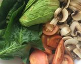 Foto del paso 4 de la receta: Ensalada de espinacas, tomate, champiñones y palta