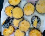 Hình bước làm 2 của món Đậu hũ trứng cuộn rong biển tẩm bột chiên sốt teriyaki