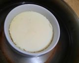 A picture of step 4 of Panna Cotta.