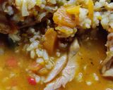 Foto del paso 6 de la receta: Guiso de patas de pollo con arroz integral. Súper sano