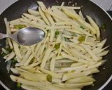 A picture of step 4 of Potato Peanuts Khichdi.