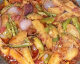 A picture of step 8 of Parwal do Pyaza.