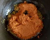 A picture of step 3 of Mango Coconut Prawn Curry.