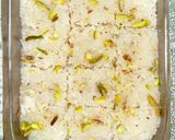 ताज़ा कोकोनट बर्फी (taza coconut barfi recipe in Hindi) रेसिपी चरण 5 फोटो