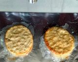 A picture of step 1 of My Sausage Pattie & Poached Egg Muffin.