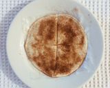 Foto del paso 3 de la receta: Mini medialunas.- Fácil y rápido. (10 minutos)