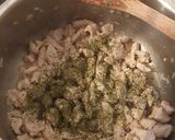 Tejszínes tárkonyos pulykaragu recept fázis 2 fotója