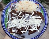 A picture of step 4 of Mole Enchiladas ✨🍛.