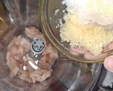 Foto langkah ke 1 dari resep Chicken Roll.