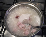 Foto del paso 4 de la receta: Arroz con pollo caldoso