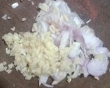 Hình bước làm 3 của món Thịt heo kho củ sen