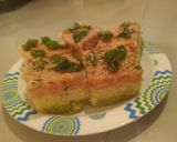 तिरंगी सैंडविच ढोकला (tiangi sandwich dhokla recipe in Hindi) रेसिपी चरण 8 फोटो