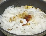 Foto langkah ke 6 dari resep Kwetiau Goreng.