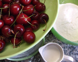 Foto del paso 2 de la receta: Bizcocho veraniego de cerezas frescas