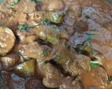 A picture of step 6 of Spicy Soyabean Parwal Gravy.
