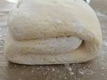 Gluténmentes, leveles tésztás sajtos és szezámos rúd recept lépés 5 foto