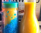 A picture of step 1 of Mango juice.