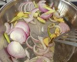 Foto langkah ke 3 dari resep Sotong tumis.