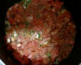 Foto del paso 4 de la receta: Salsa de tomates con pollo en zanahoria y cilantro