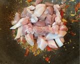 รูปขั้นตอนการทำที่ 3 ของ หมูสามชั้น คั่วพริกเกลือกระเทียม 🐽