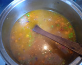 Foto del paso 3 de la receta: Timbal de arroz con mix de vegetales y cúrcuma 🥕🌽☘️🎊🌰🌶️🧄🫑