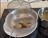 Foto del paso 5 de la receta Salema frita | Así hago yo el pescado frito