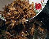 Gambar langkah 5 resipi Sambal Terung Ikan Bilis.