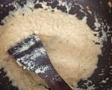 A picture of step 5 of Strawberry milk cake.
