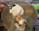 Foto langkah ke 5 dari resep Spaghetti Telur Asin dengan Udang.