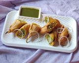 A picture of step 5 of Bharwan Mirchi Pakora.