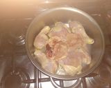 Foto del paso 1 de la receta: Pollo a la cacerola con verduras