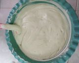 Foto langkah ke 4 dari resep Chiffon cake pandan putih telur ci Tintin Rayner.