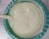 Foto langkah ke 4 dari resep Chiffon cake pandan putih telur ci Tintin Rayner.