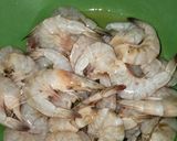 Foto langkah ke 1 dari resep Udang saus padang.