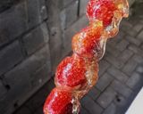 Foto langkah ke 6 dari resep Tanghulu (Candied Strawberry / Permen Stroberi).