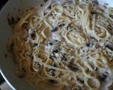 A picture of step 7 of Creamy Pasta with Mushrooms.