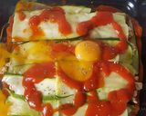 Foto del paso 4 de la receta: Lasaña de calabacín rellena de pollo