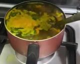 Foto langkah ke 1 dari resep Wedang Kunyit Asem Daun Jeruk.
