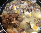 Foto del paso 6 de la receta: Merluza con almejas en salsa verde