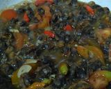 Foto langkah ke 3 dari resep Oseng kerang dara pedas.