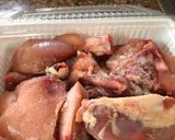 A picture of step 1 of Malabar Dry Chicken Roast.