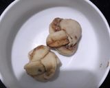 सिनेमान रोल्स(No Yeast Eggless CINNAMON ROLLS recipe in marathi) रेसिपी स्टेप 2 फोटो 