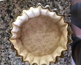 Foto del paso 3 de la receta: Tarta de ricota - jamón cocido - queso individual 🥧