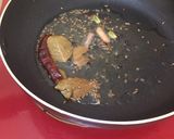A picture of step 6 of Methi matar malai restaurant style.