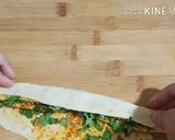 A picture of step 10 of Garlic Paratha with Chutney.