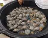Foto del paso 3 de la receta: Almejas a la marinera