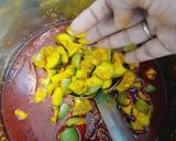 वर्षभराचे कैरीचे लोणचे (kairiche lonche recipe in marathi) रेसिपी स्टेप 12 फोटो 