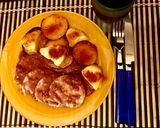 Foto del paso 13 de la receta: Mi peceto de cerdo con salsa gravy de ciruelas y malvec