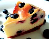 รูปขั้นตอนการทำที่ 6 ของ Blueberry Cheesecake บลูเบอร์รี่ชีสเค้ก (แบบอบ) ใช้บลูเบอร์รี่สดในการทำ